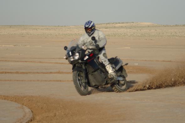 Raid Me Aprilia Bicilindrici nel deserto