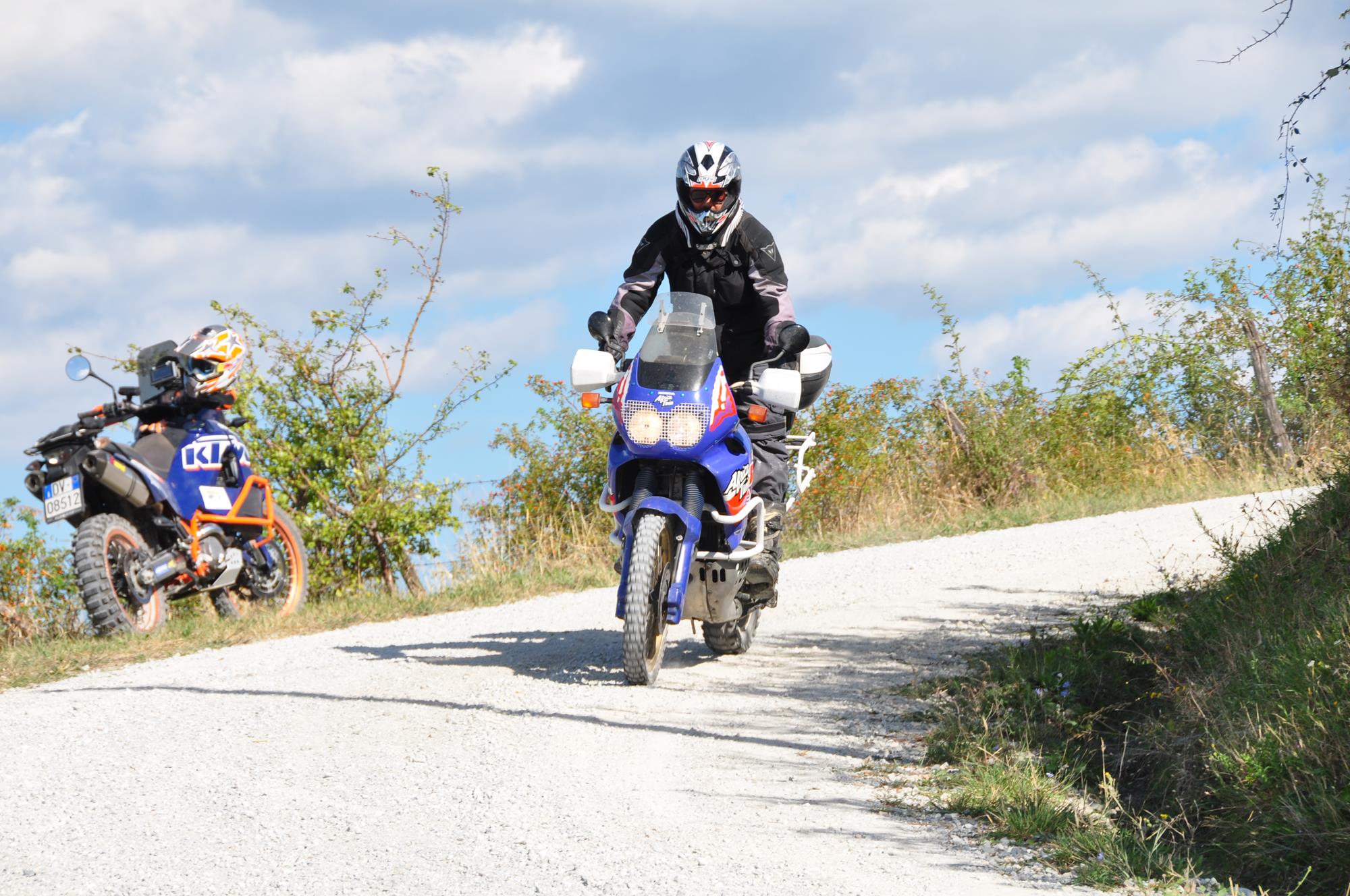Verucchio ( Rimini )  Corso di guida per moto Maxienduro 1° corso del 2015