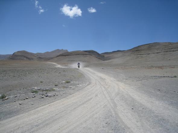 Marocco, in moto dall'Atlas al Deserto